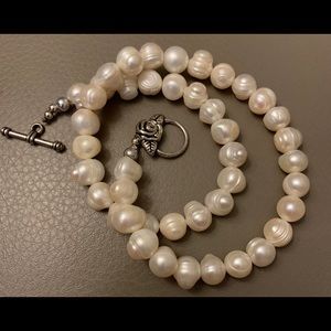 Beautiful white pearl necklace